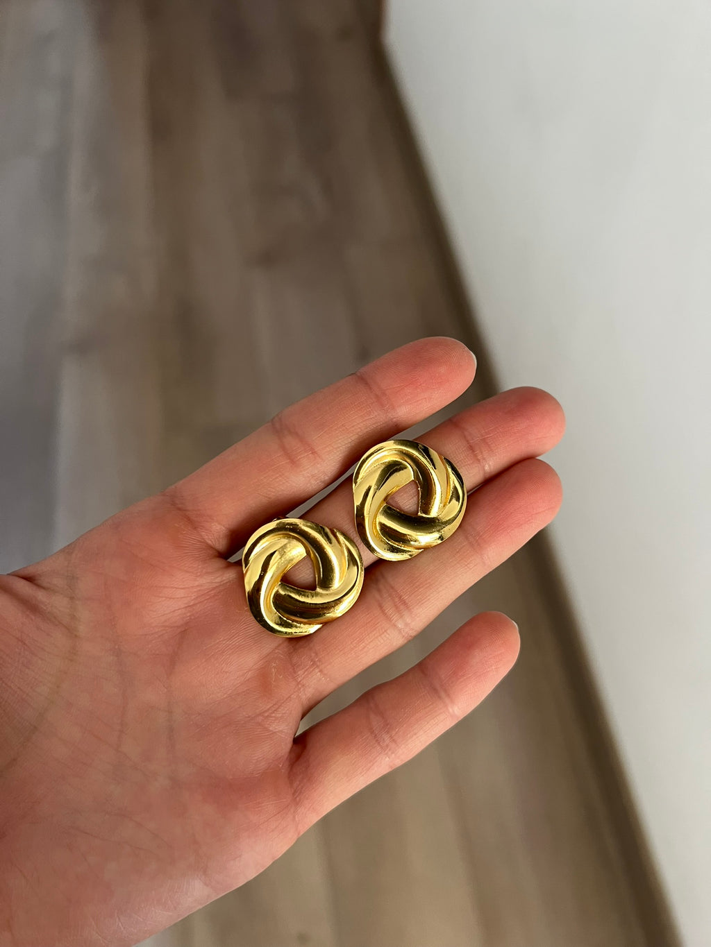 Aro Nudo Acero Inoxidable Baño Oro