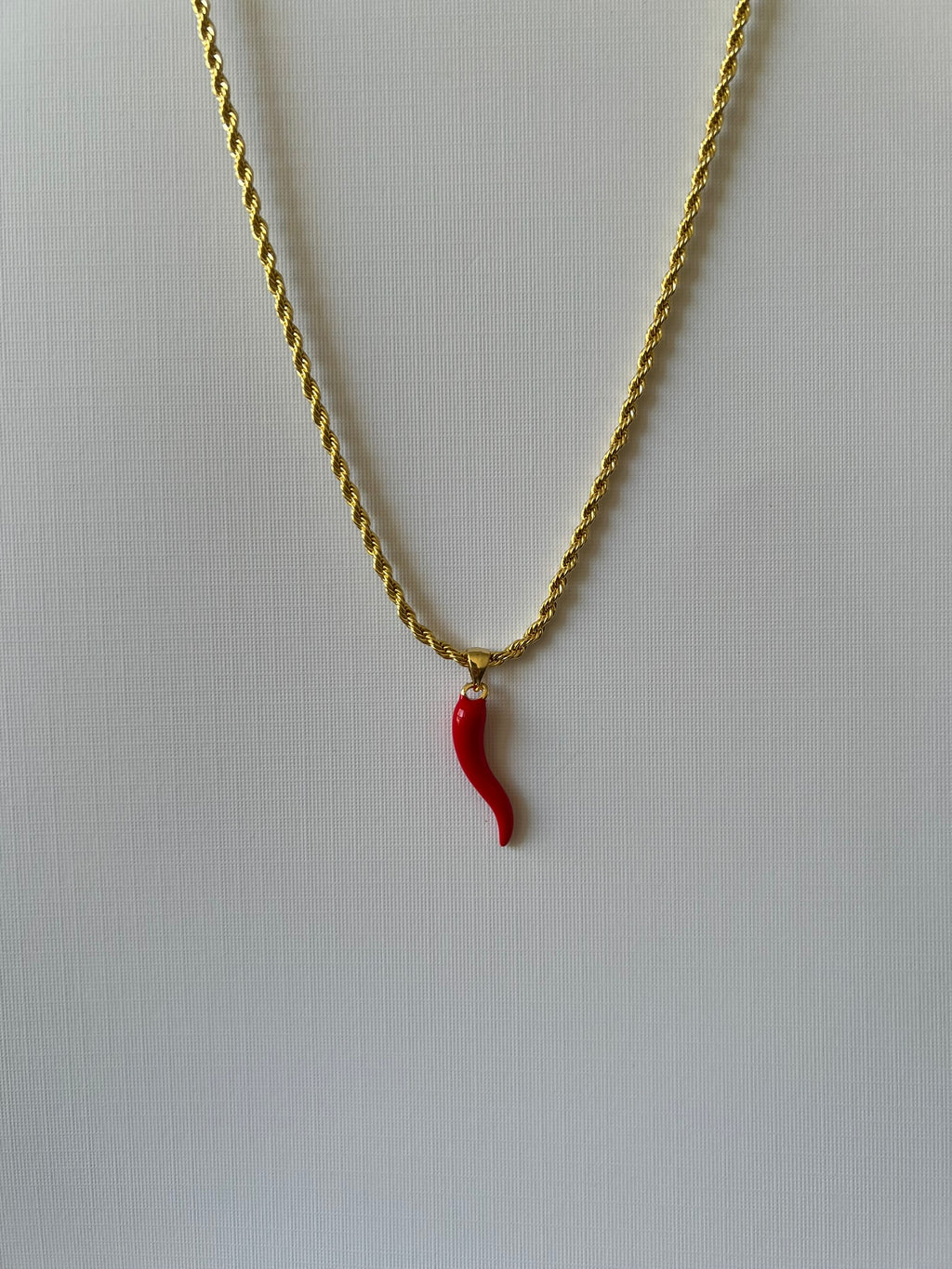 Collar Red Chili Amulet