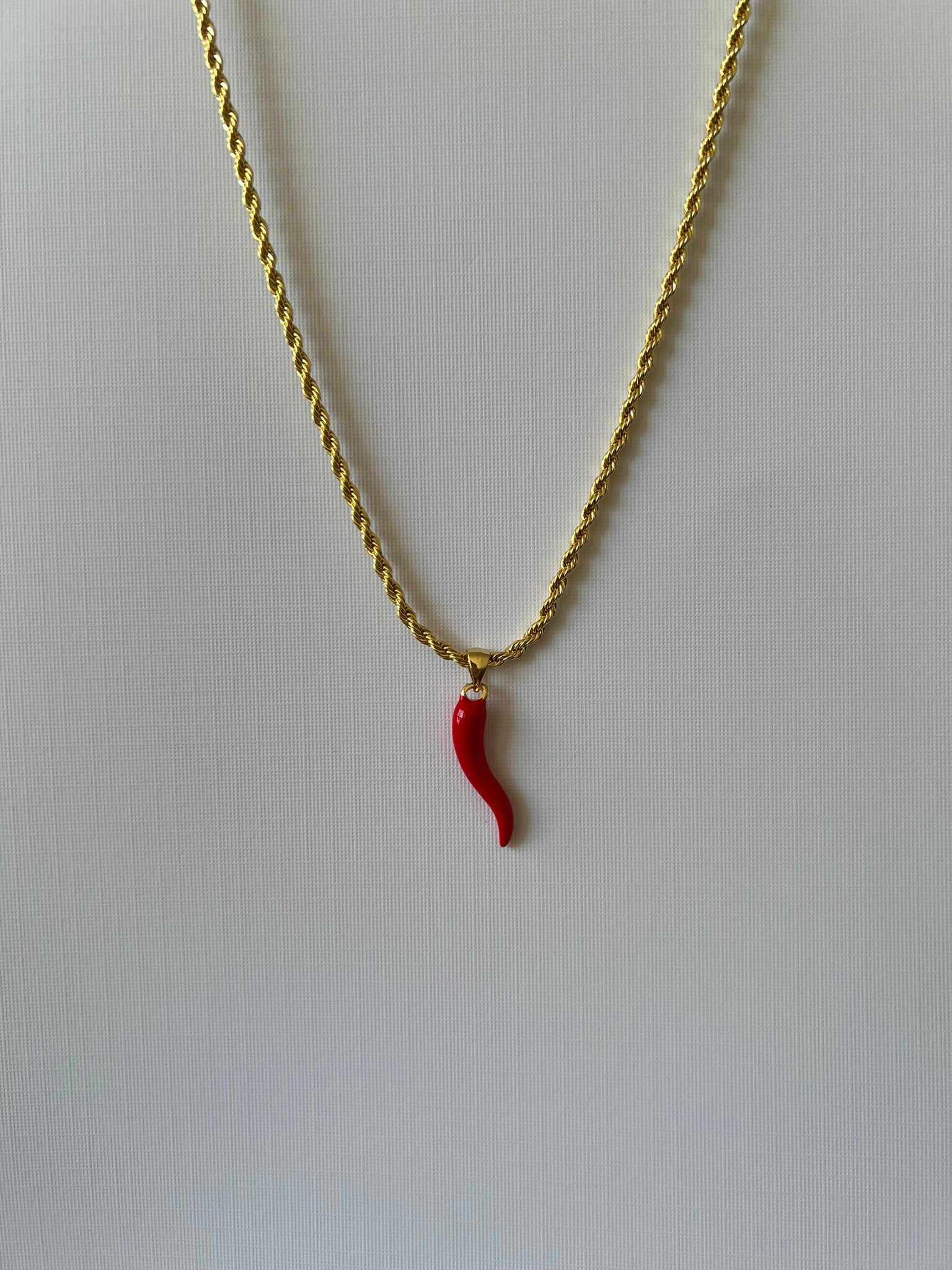 Collar Red Chili Amulet