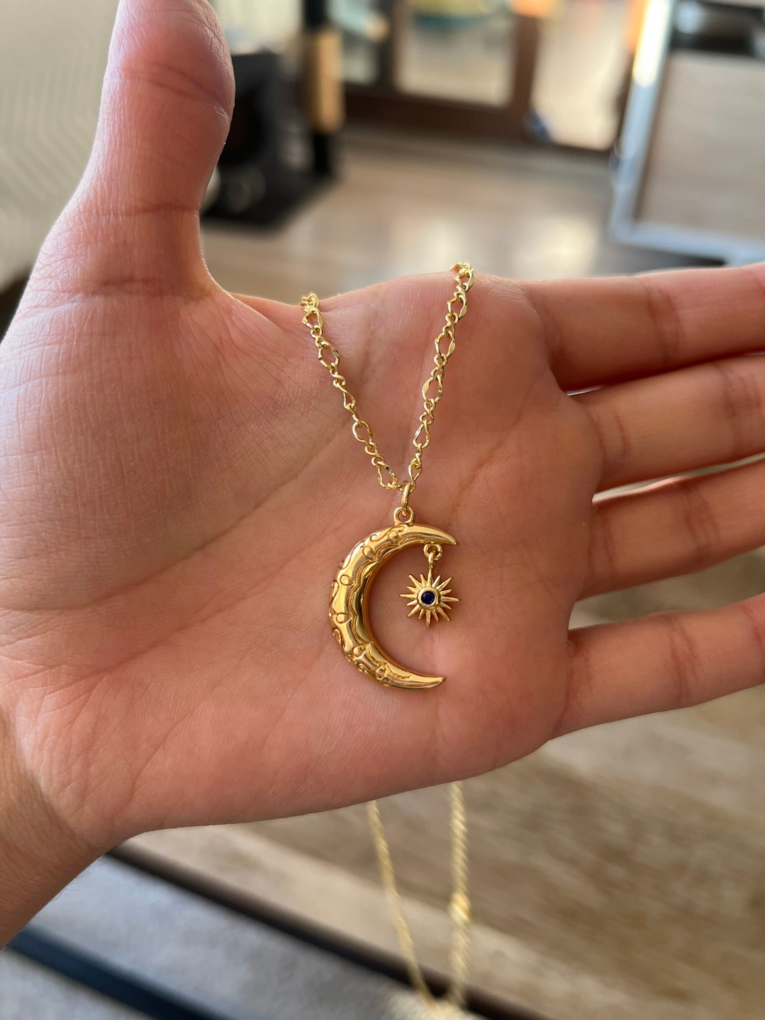 Collar Moon & Star Gold