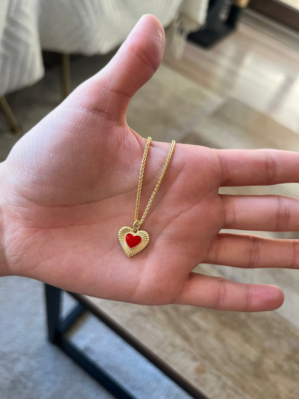 Collar Red Heart Glow