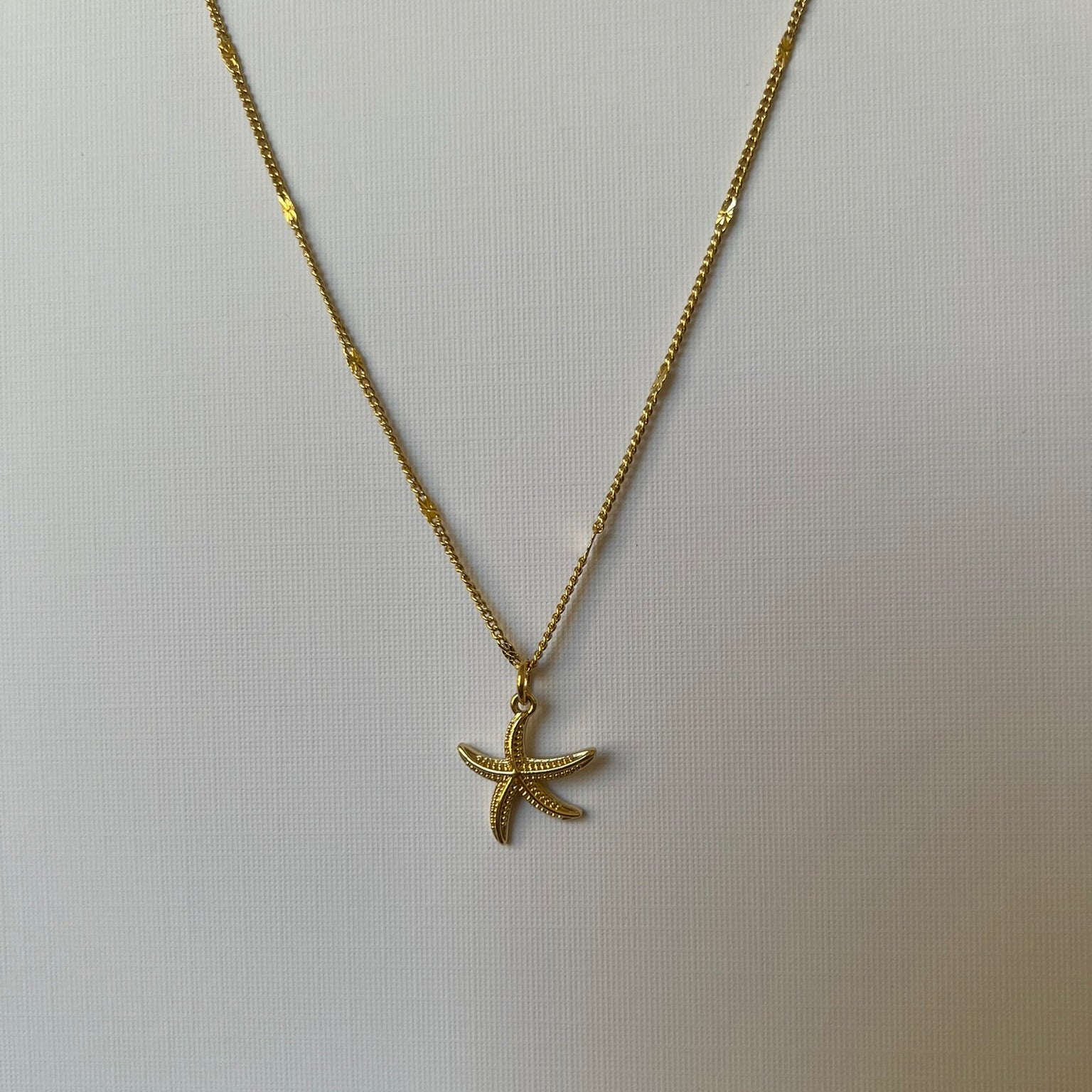 Collar Golden Starfish