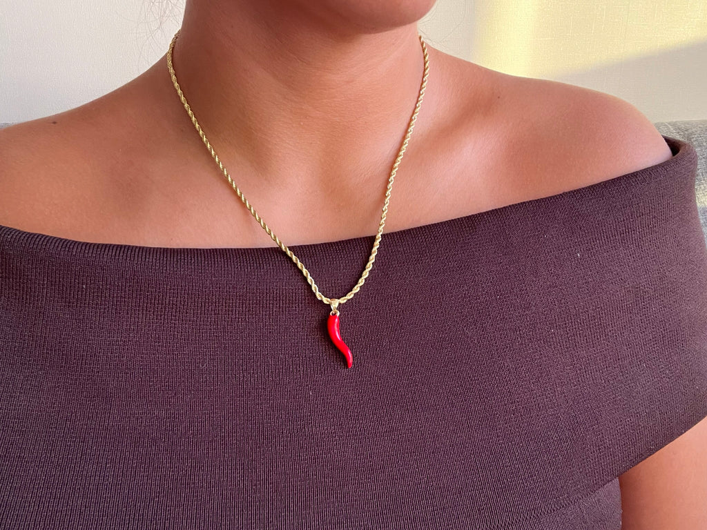 Collar Red Chili Amulet