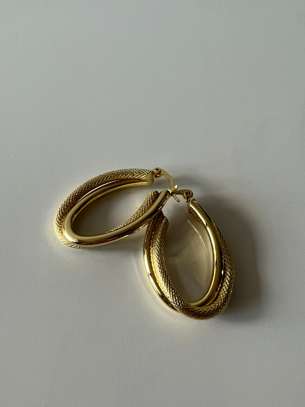 Aros Golden Twist Oval