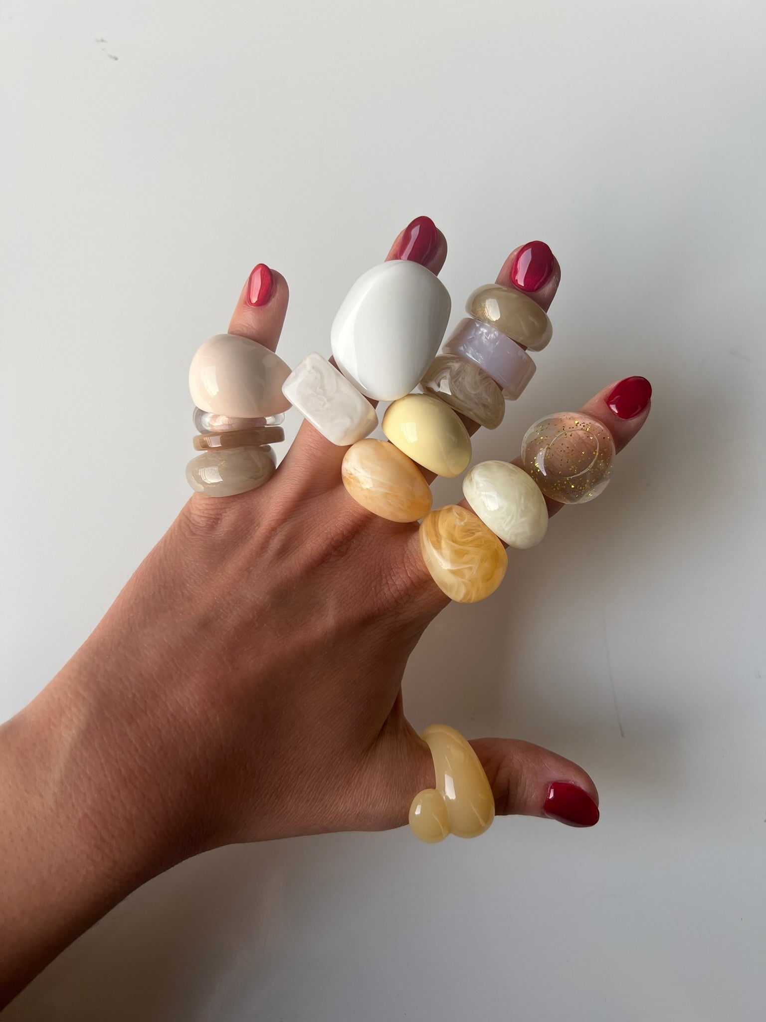 Anillos White