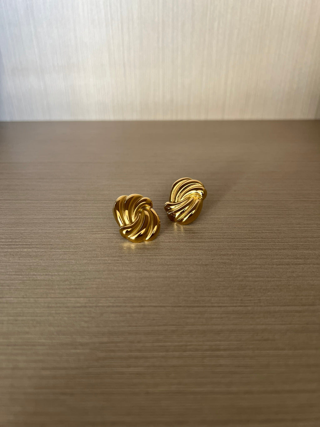 Aro Ondas Acero Inoxidable Baño Oro