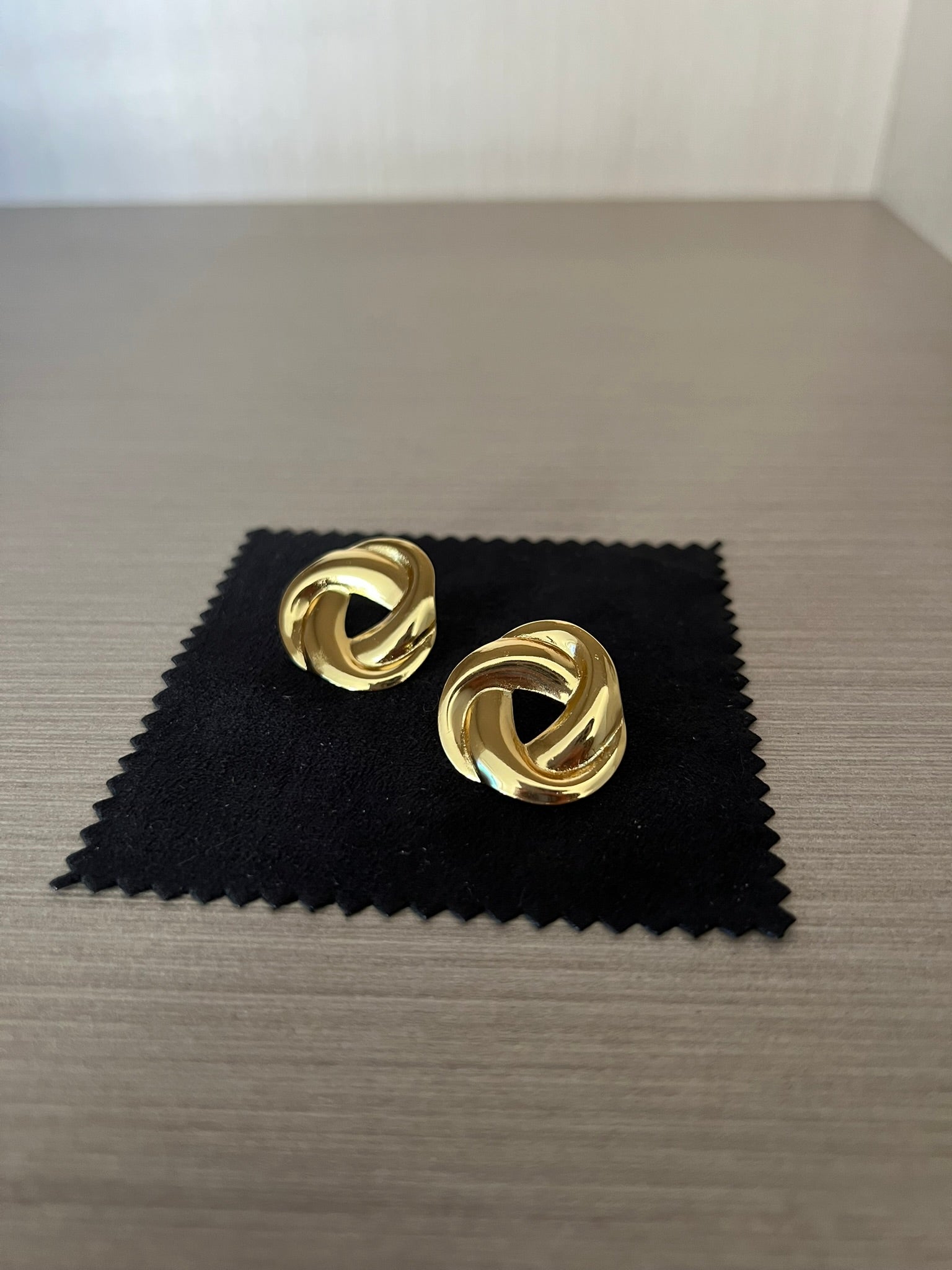 Aro Nudo Acero Inoxidable Baño Oro