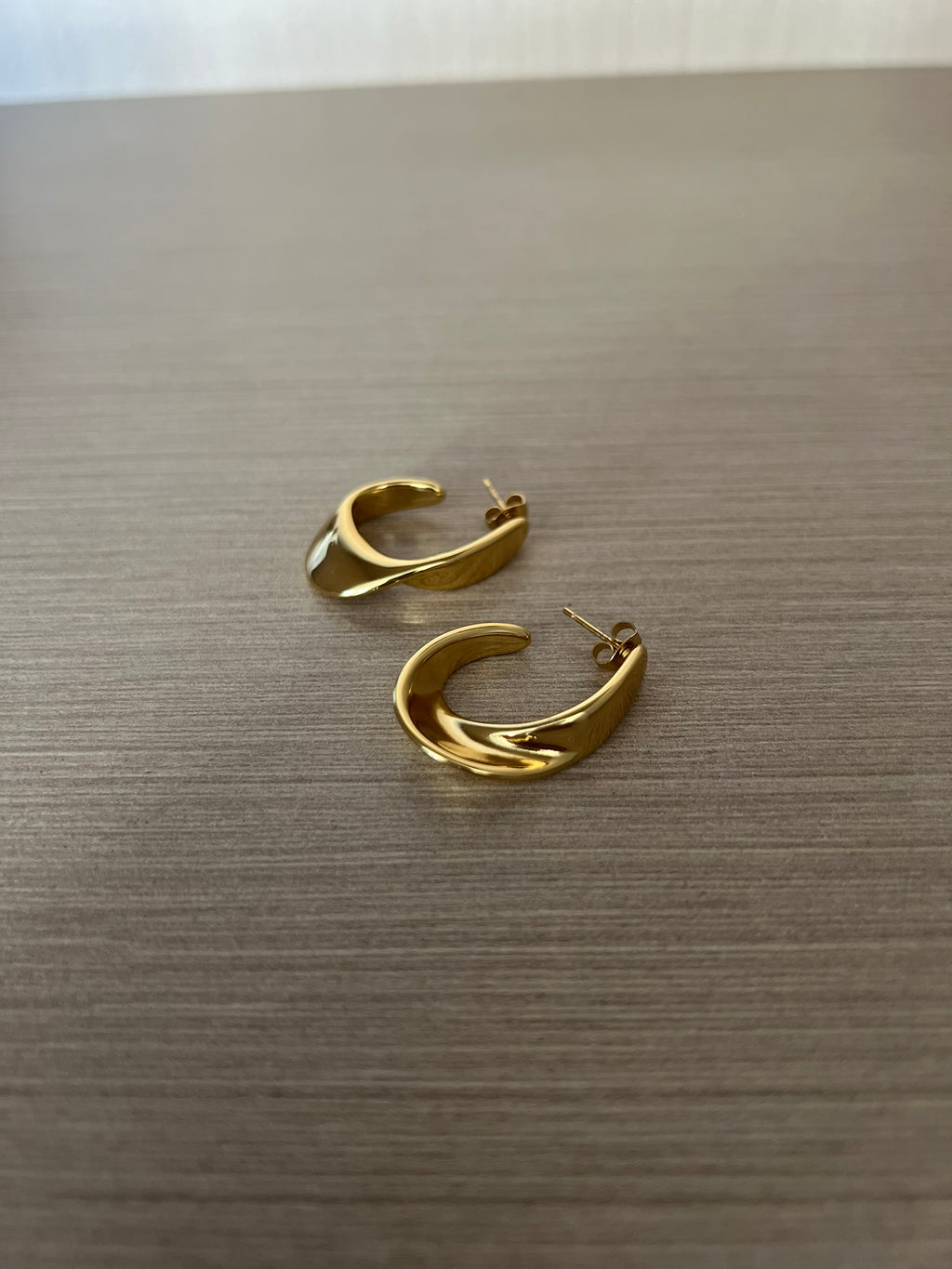 Aro Curva Acero Inoxidable Baño Oro